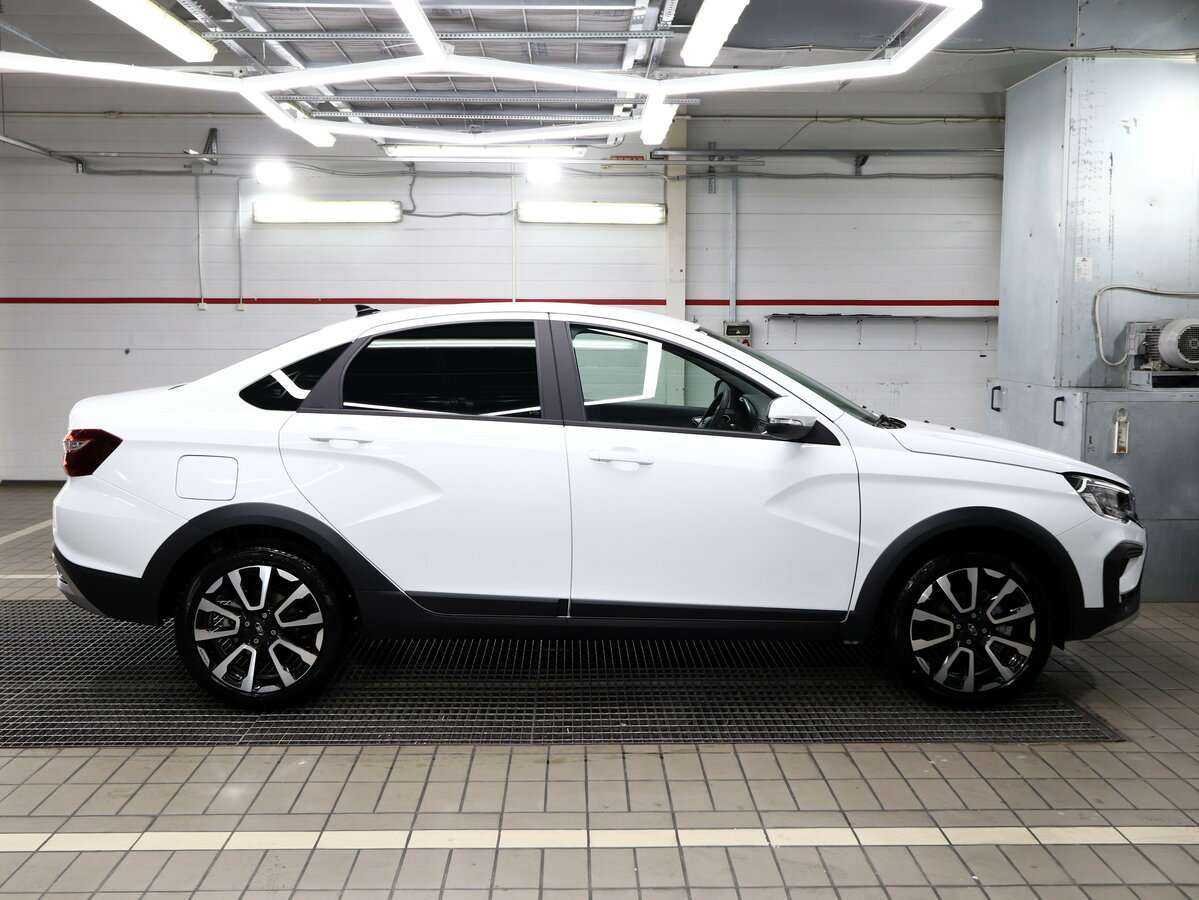 Lada (ВАЗ) Vesta Cross, 2023 - фото №3